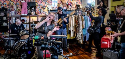 They Need Machines To Fly - photo by Erik Carlson - @sonicgallerystl